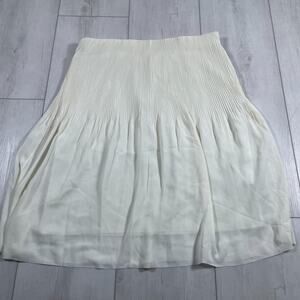 Elegant Cream Pleated Skirt